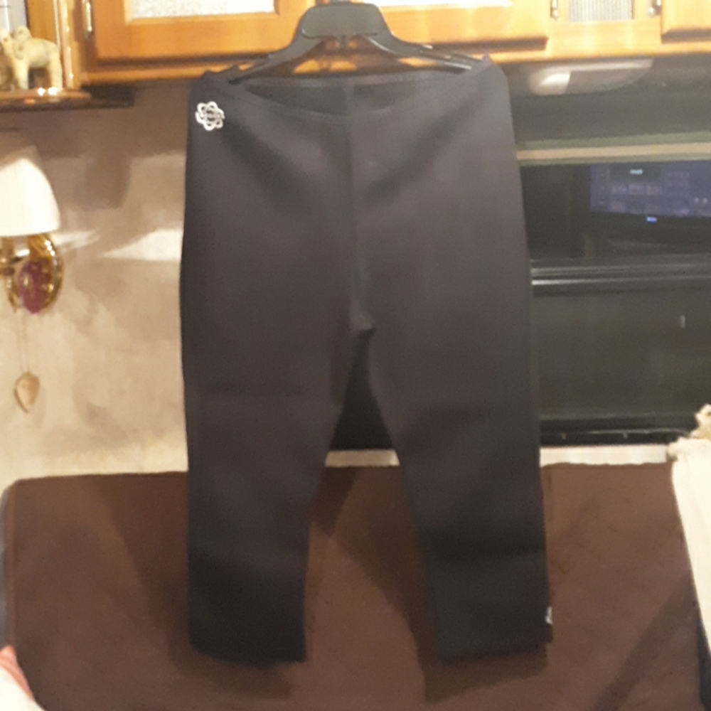 Workout pants